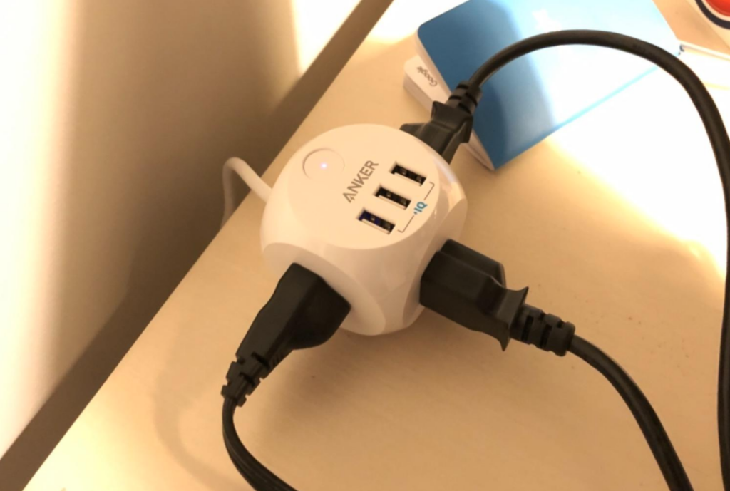 power strip for travel with USB