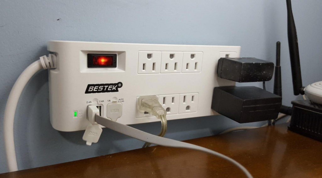 powerstrip with 10 outlets